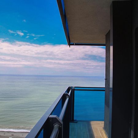 Orbi City Hotel With Sea View Batumi Esterno foto
