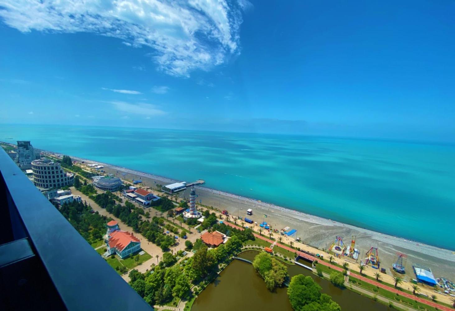 Orbi City Hotel With Sea View Batumi Esterno foto