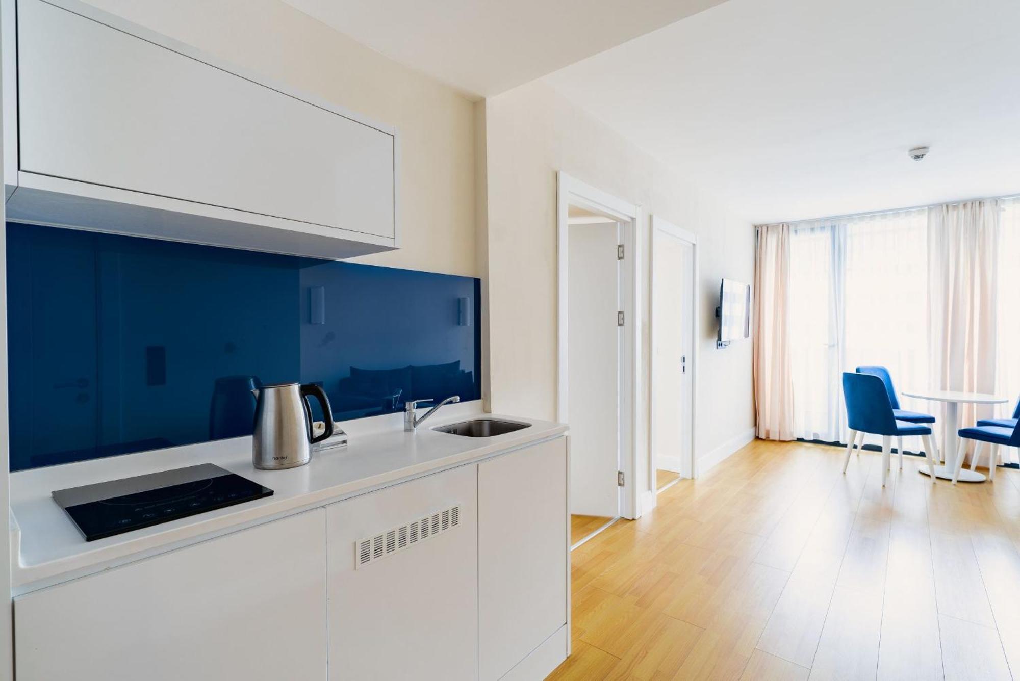 Orbi City Hotel With Sea View Batumi Esterno foto