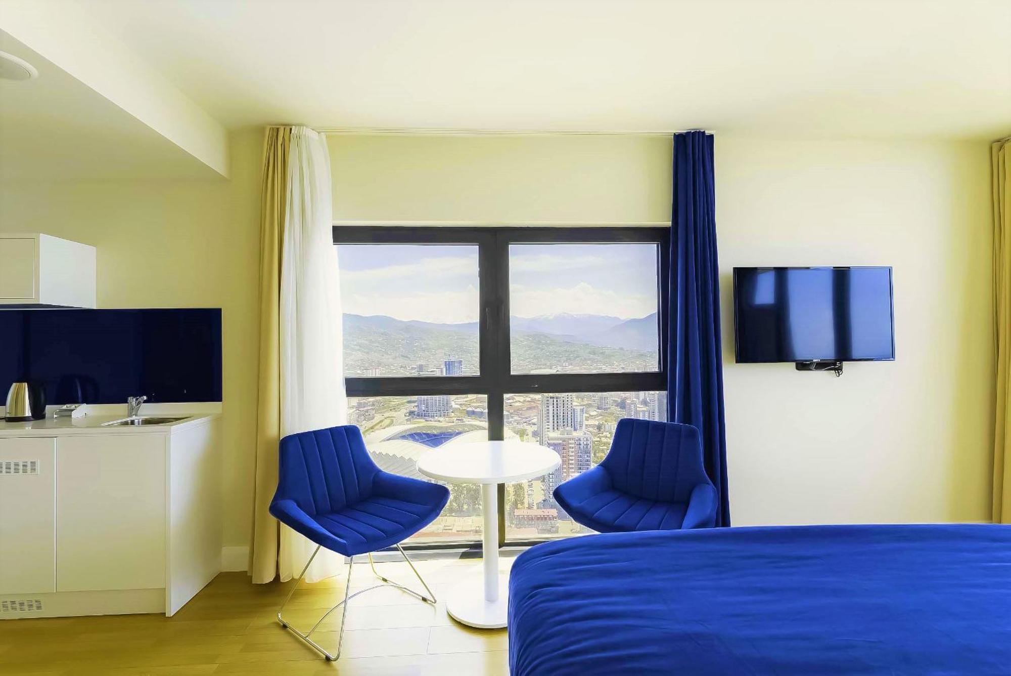 Orbi City Hotel With Sea View Batumi Esterno foto