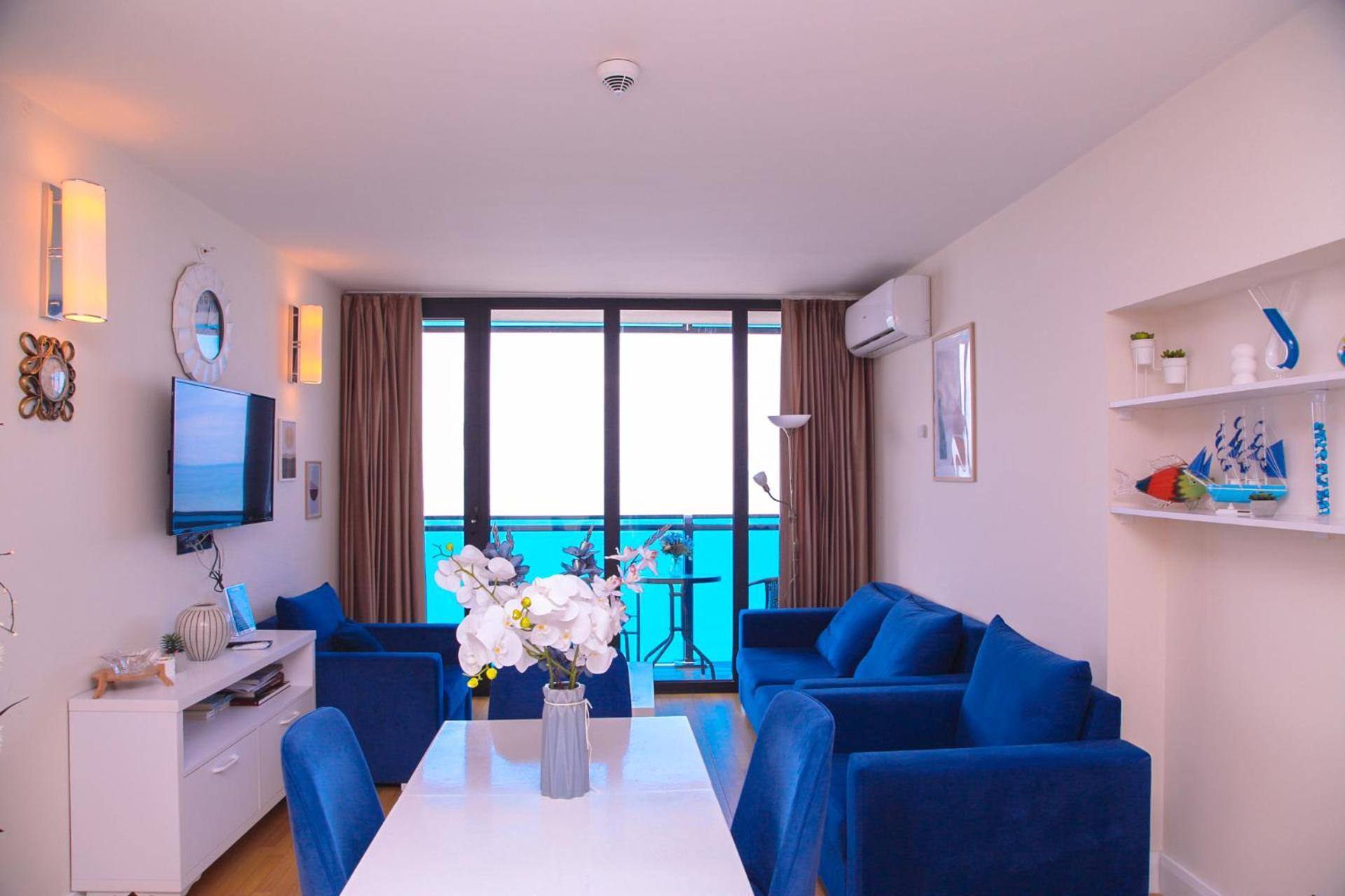 Orbi City Hotel With Sea View Batumi Esterno foto